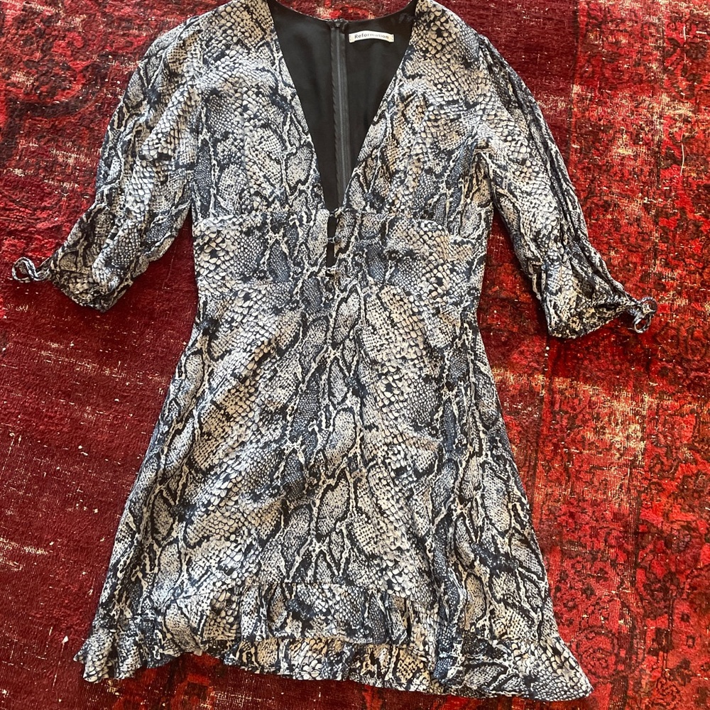 Super cute Reformation dress!